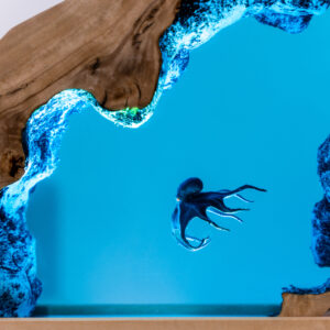 scuba diver resin lamp