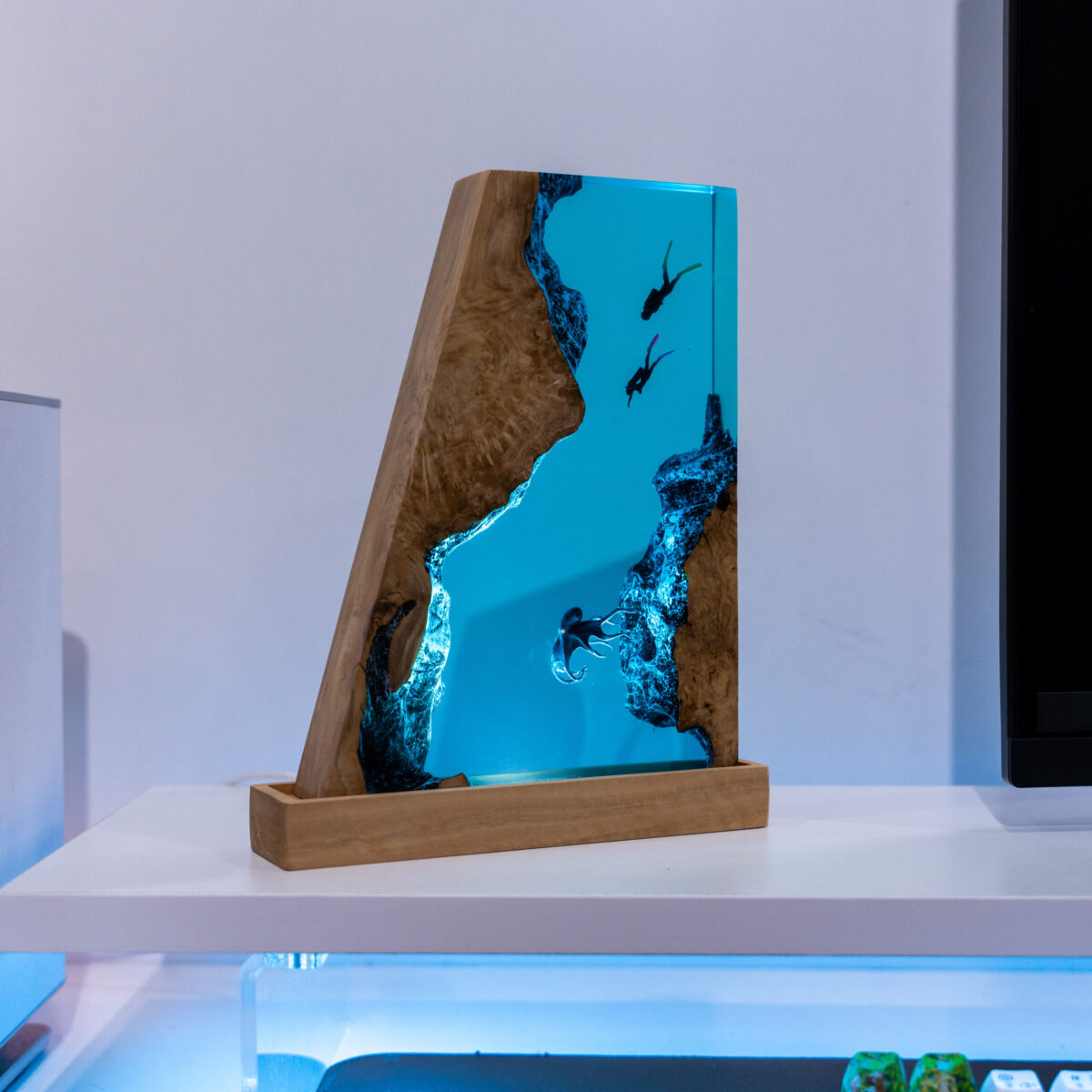 Scuba Diver Resin Lamp - Custom Night Light sail shape 2