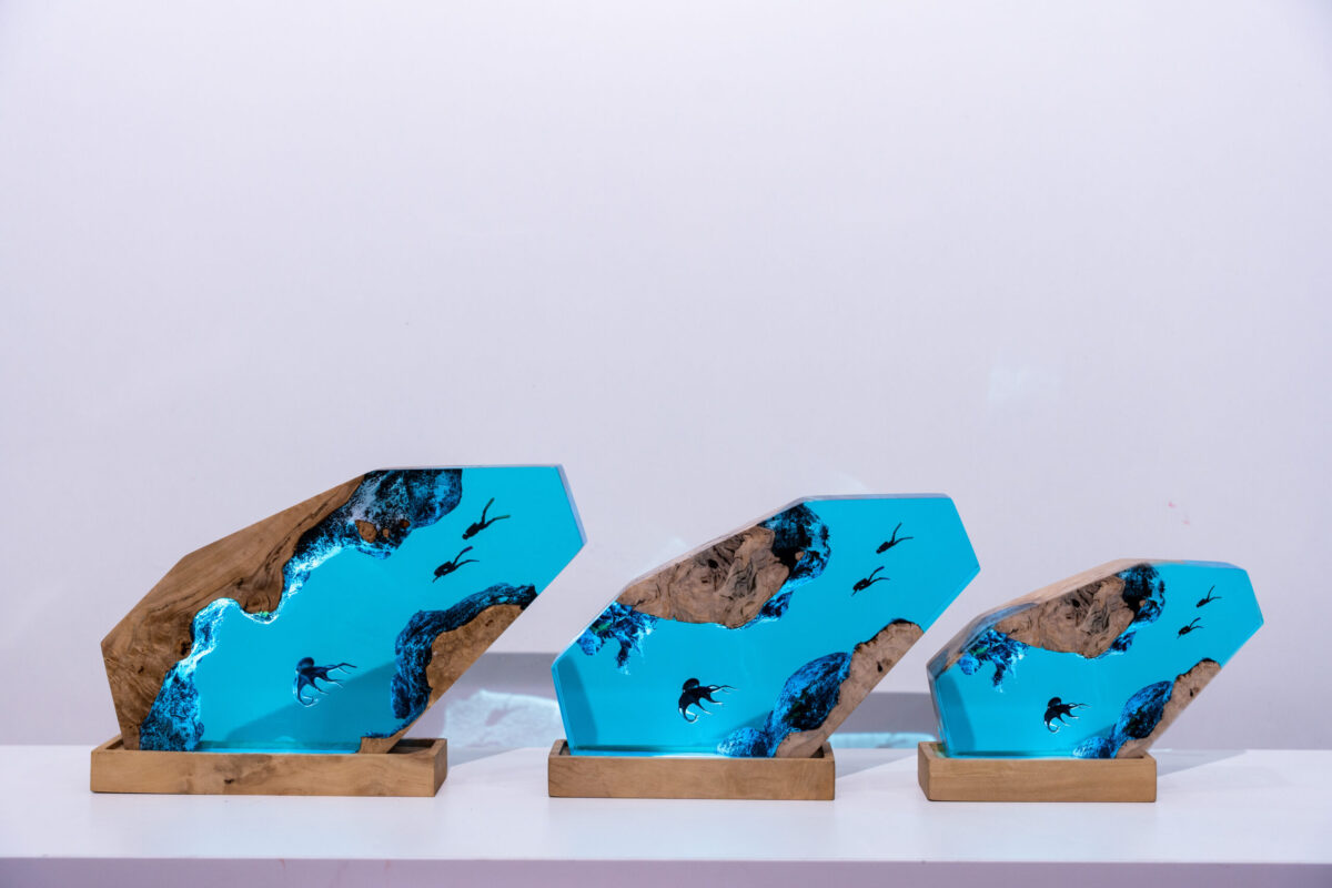 scuba diver resin lamp