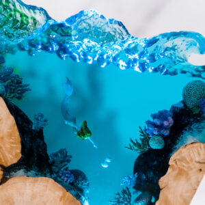 Mermaid Resin Lamp wave