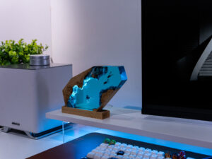 scuba diver resin lamp