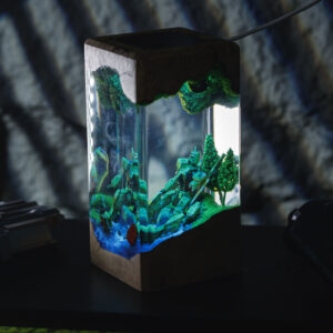 BROKEN GUNDAM in Deep Ocean Resin Lamp