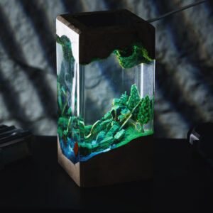 BROKEN GUNDAM in Deep Ocean Resin Lamp