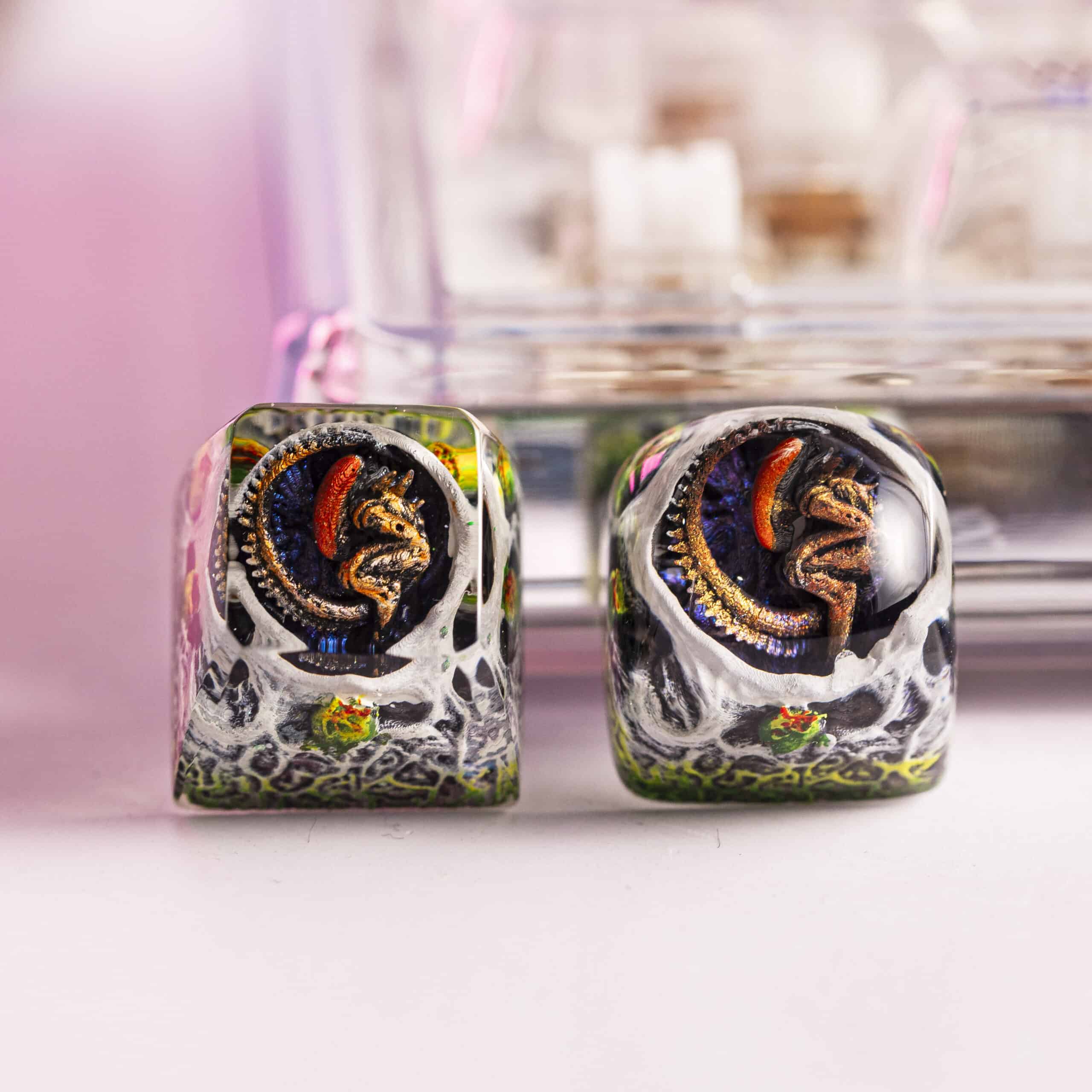 Xenomorph Artisan Resin Keycap - Breakwooden
